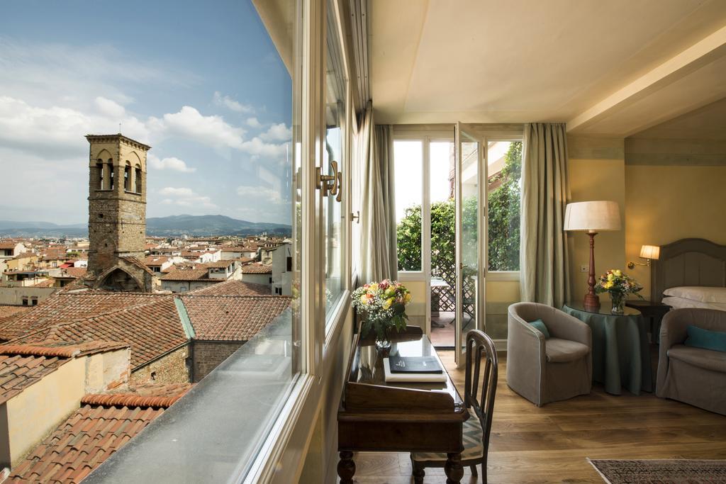 Antica Torre Tornabuoni Bed and Breakfast Florens Exteriör bild